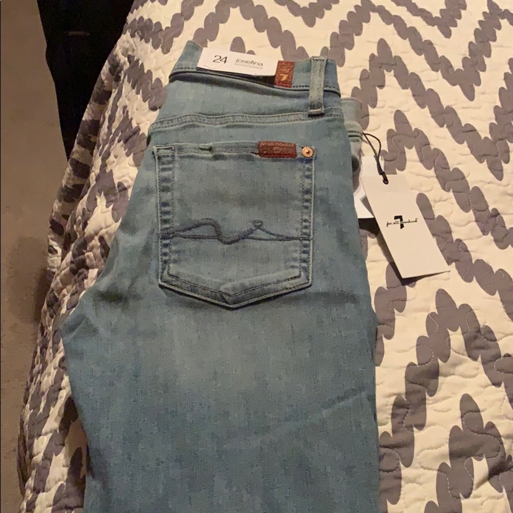 7 Jeans - Picture 2 of 2
